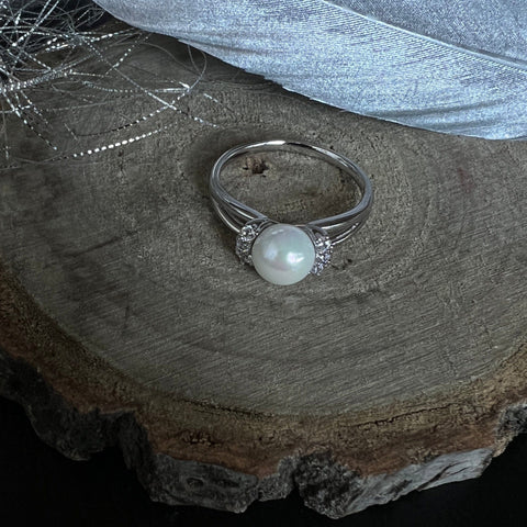 Ring mit perle frontansicht