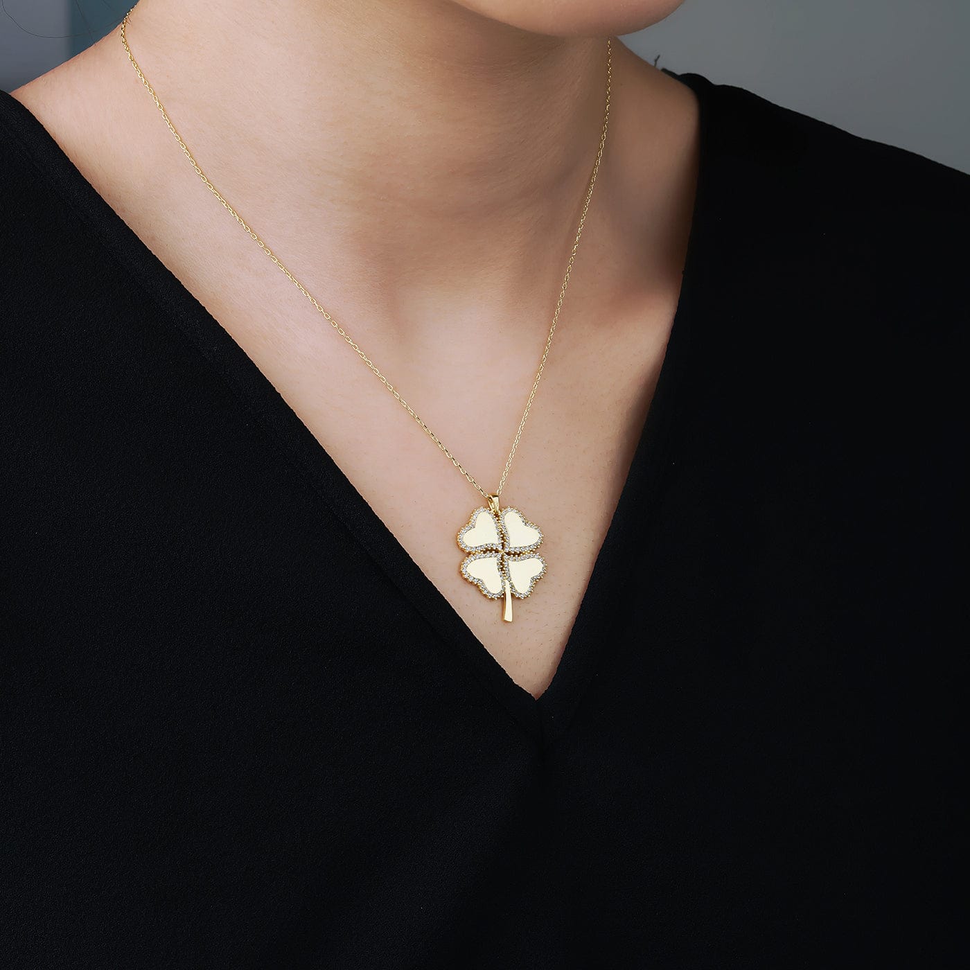 Kette kleeblatt display am hals